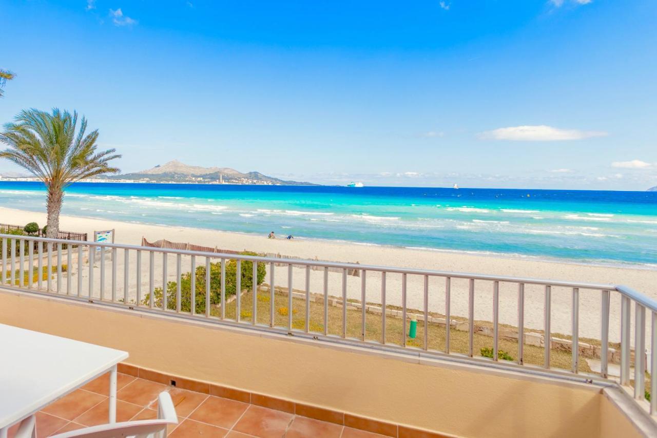 Beachfront Villa Socias Playa By Sealand Villas Плая де Муро Екстериор снимка